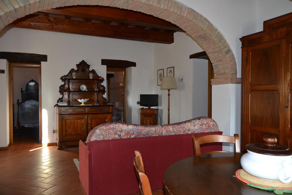 Fattoria Di Belvedere Поппи Экстерьер фото