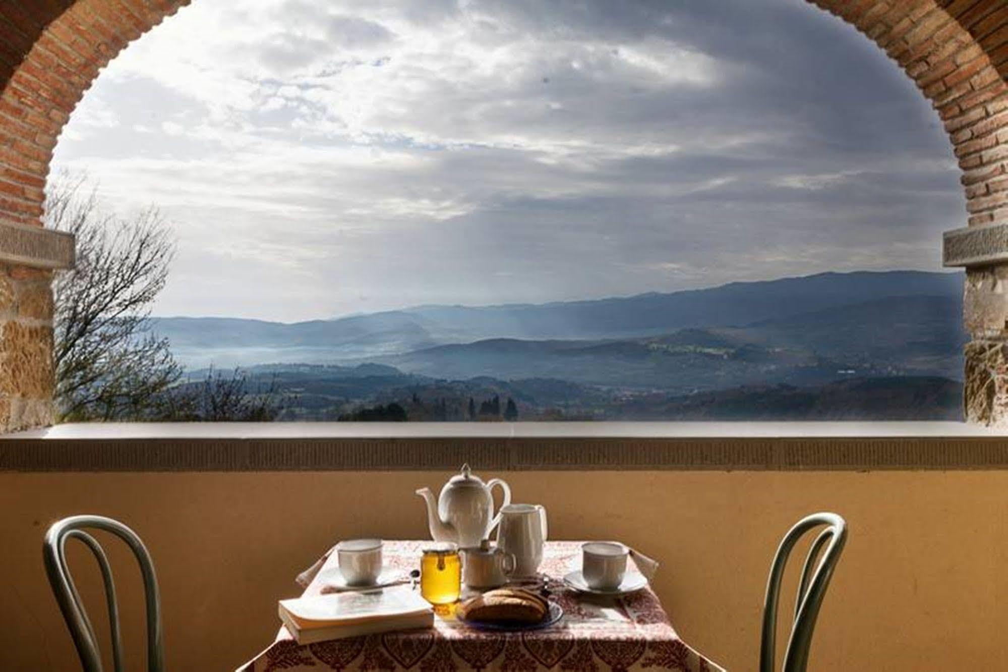 Fattoria Di Belvedere Поппи Экстерьер фото